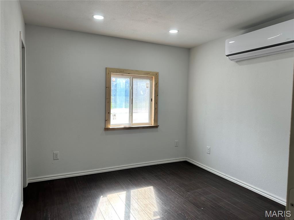 Centerville R-1 - Residential