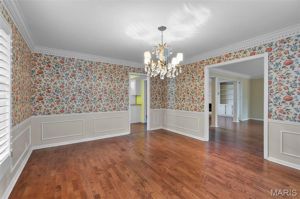 WHITE OAKS - Residential