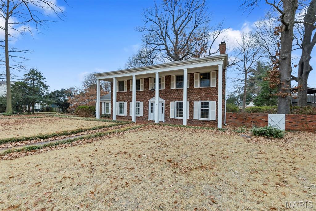 WHITE OAKS - Residential