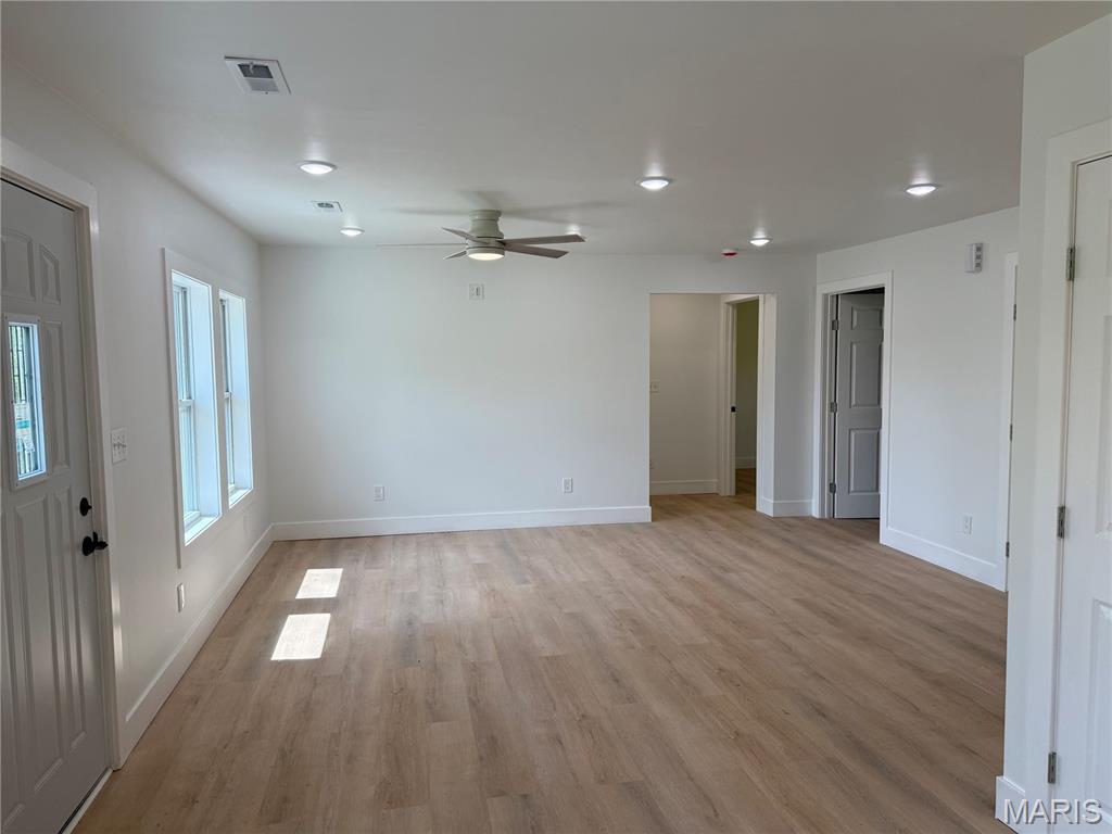 City/Clarksville - Residential