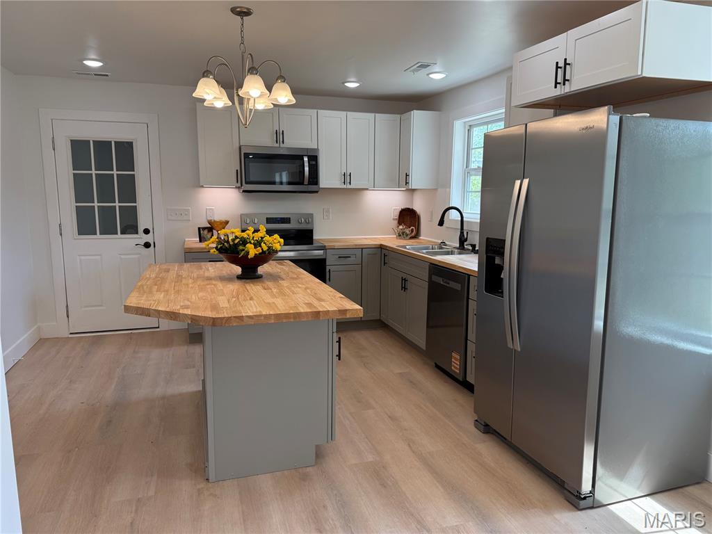 City/Clarksville - Residential