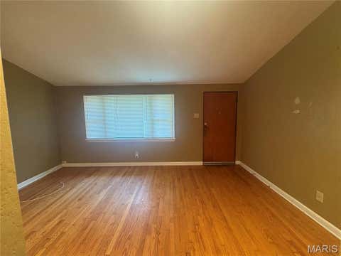 Tiny photo for 10767 Oak Avenue, Unincorporated, MO 63114 (MLS # 26046978)