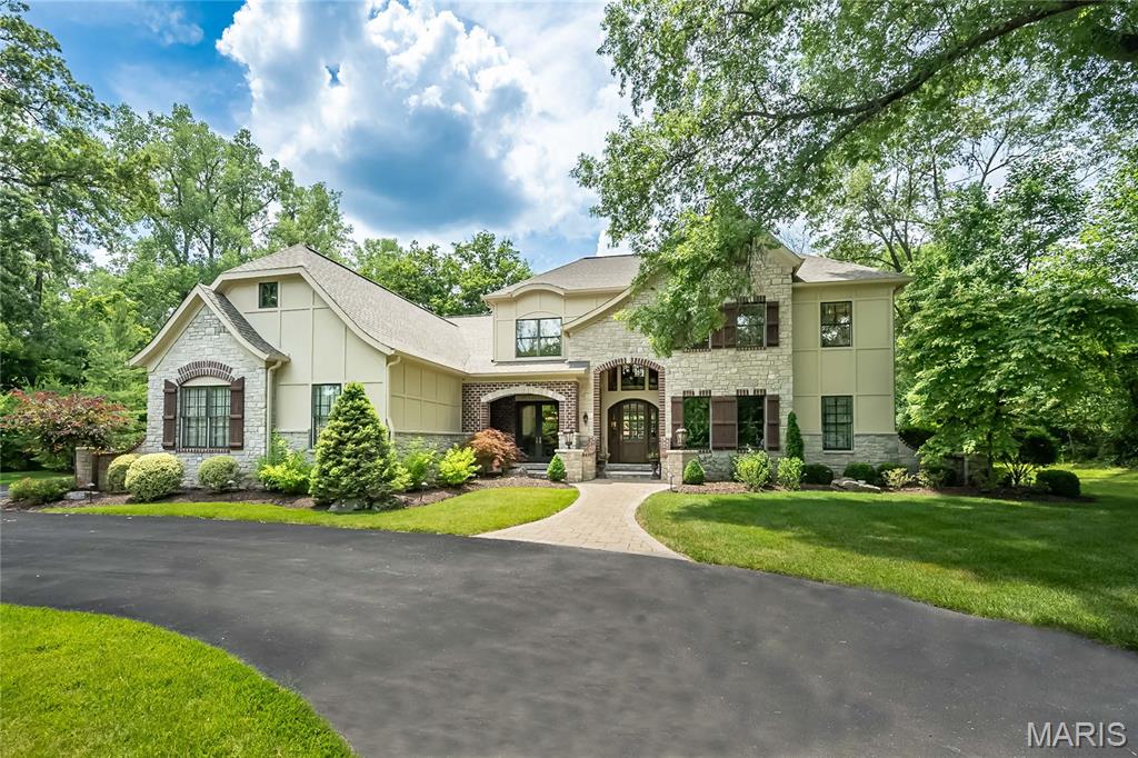 21 Lynnbrook Road