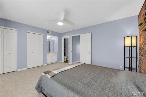 Tiny photo for 1105 Rue La Ville Walk #1105, Creve Coeur, MO 63141 (MLS # 26000403)