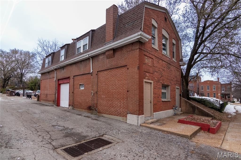 Photo of 3211 Ohio Avenue, St Louis, MO 63118 (MLS # 25079210)