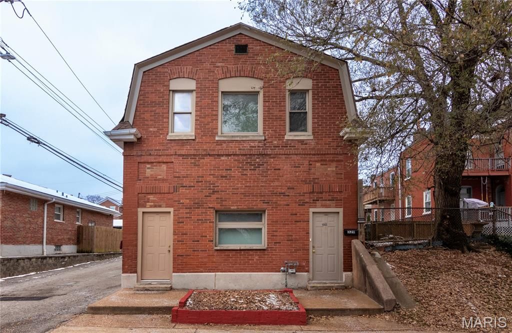 Photo of 3211 Ohio Avenue, St Louis, MO 63118 (MLS # 25079210)