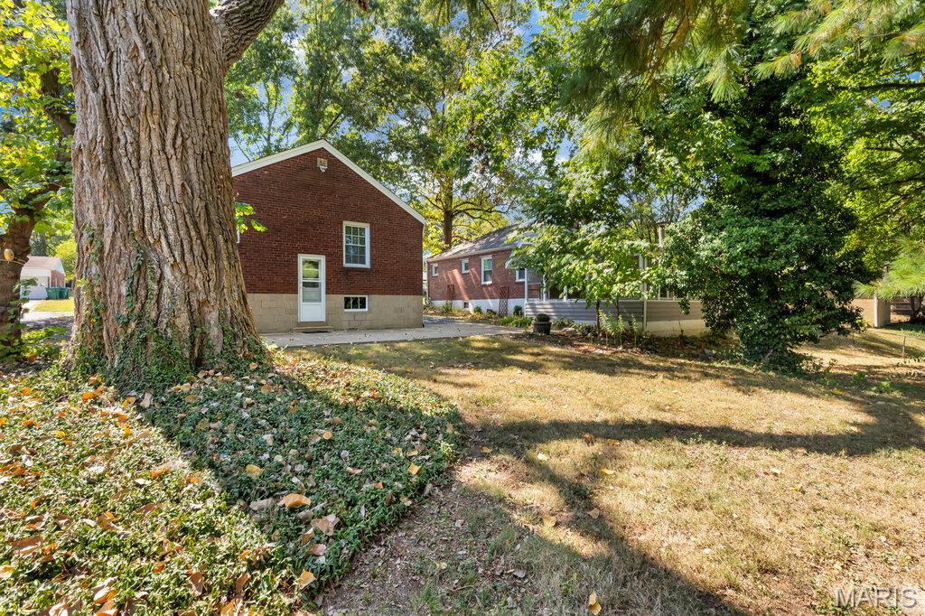 St Louis, Missouri 63119, United States, 2 Bedrooms Bedrooms, ,1 BathroomBathrooms,Residential,Active,211812