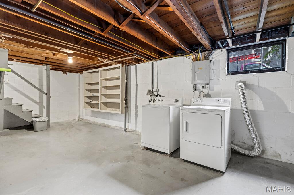 St Louis, Missouri 63119, United States, 2 Bedrooms Bedrooms, ,1 BathroomBathrooms,Residential,Active,211812