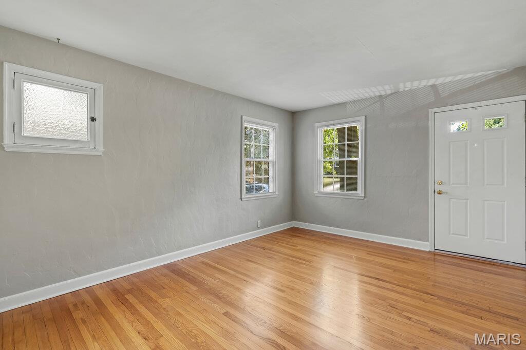 St Louis, Missouri 63119, United States, 2 Bedrooms Bedrooms, ,1 BathroomBathrooms,Residential,Active,211812