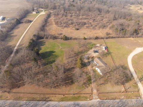 Tiny photo for 905 Mansion Road, Winfield, MO 63389 (MLS # 26014646)