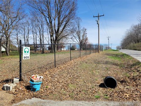 Tiny photo for 905 Mansion Road, Winfield, MO 63389 (MLS # 26014646)