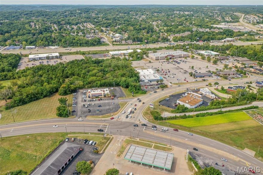 Tremendous Absolute NNN investment opportunity of a landmark St. Louis restaurant with impressive 35-year operating history! Wesley Roger's Steak and Buffet is a coveted restaurant serving the St. Louis MSA. Opportunity to acquire 7,587 square foot restaurant building on prime 2.2 acre lot at signalized intersection of Jeffco Boulevard and Richardson Road. Six (6) years of primary term remaining on this absolute NNN lease with 2.00% annual rent growth. Excellent future development opportunity via covered land play. Location: City