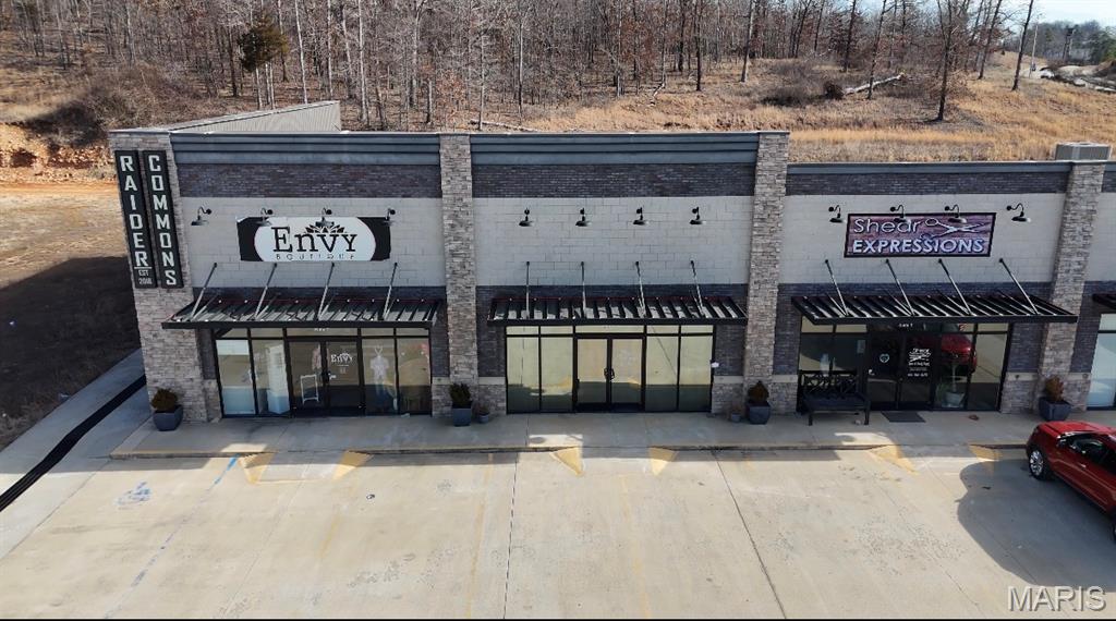 Non - Commercial Lease