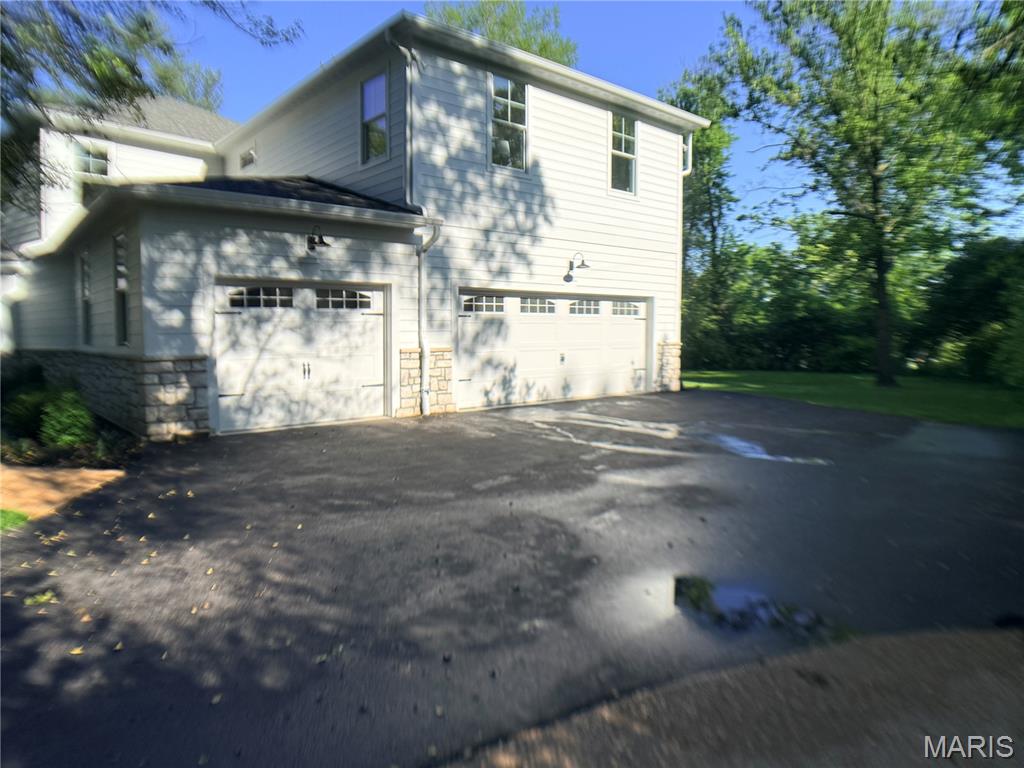 Clayton Downs - Residential