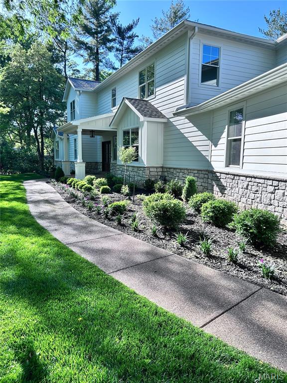 11001 Clayton Road