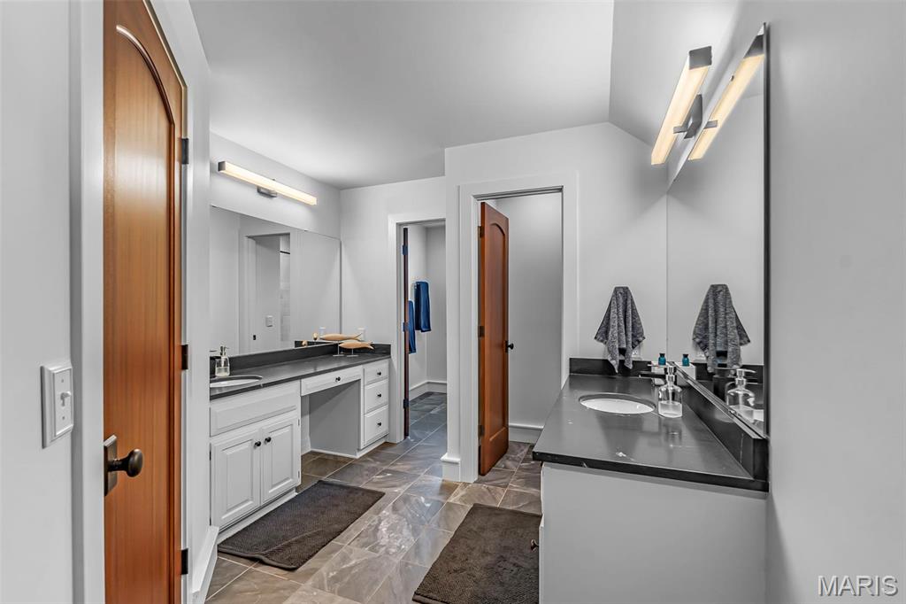 White Oaks - Residential