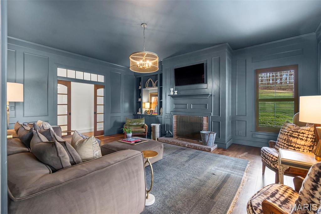 White Oaks - Residential