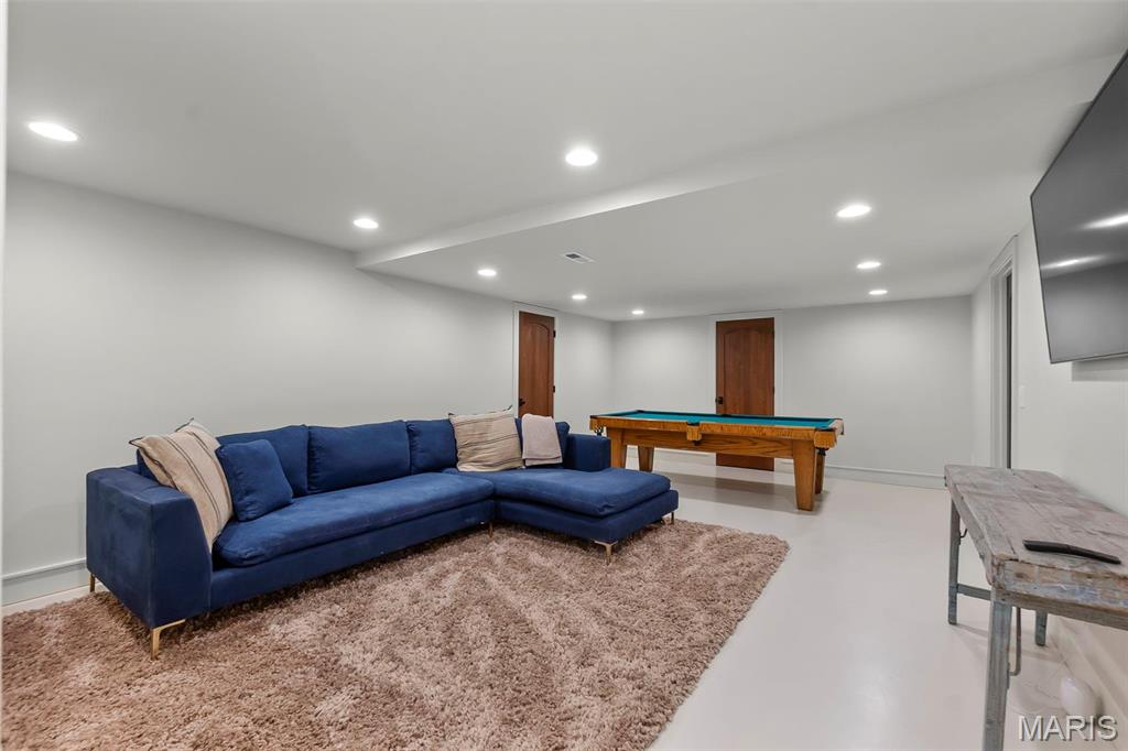 White Oaks - Residential