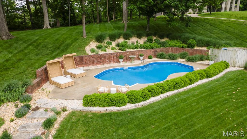 White Oaks - Residential