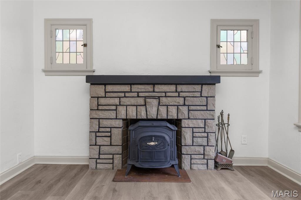 Laughlins Add To Sycamore Hills Re - Residential