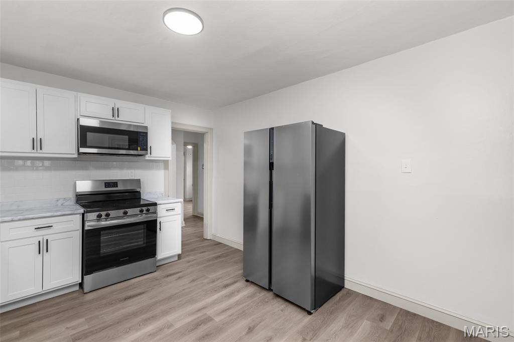 Laughlins Add To Sycamore Hills Re - Residential