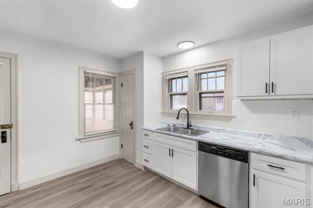 Laughlins Add To Sycamore Hills Re - Residential