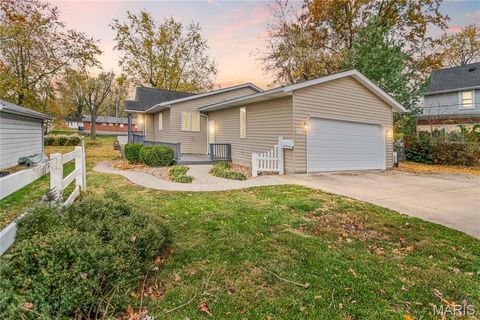 531 W Corbin Street Bethalto IL 62010