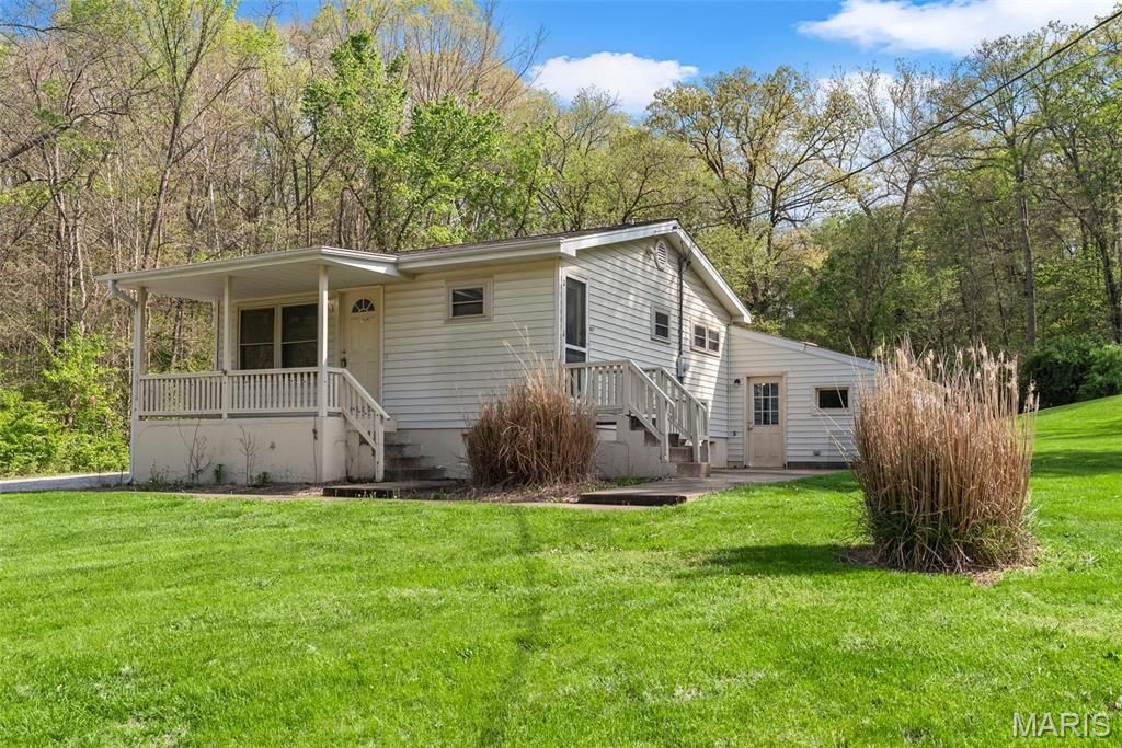 Photo of 5916 State Road Pp, High Ridge, MO 63049 (MLS # 26006485)