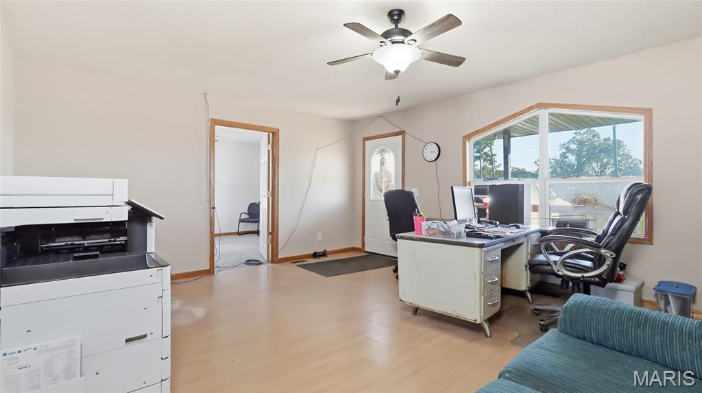 n/a - Commercial Sale