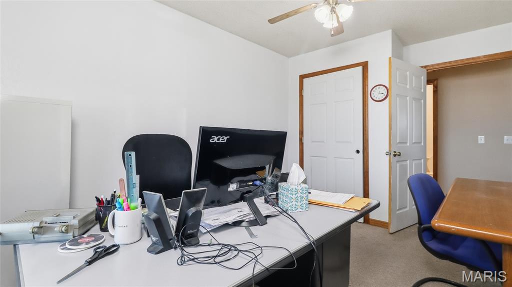 n/a - Commercial Sale