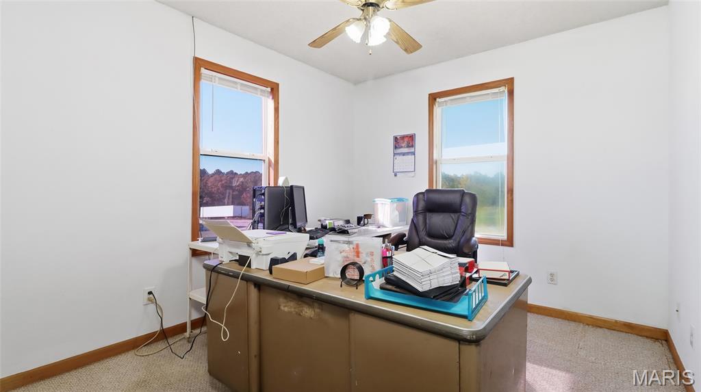 n/a - Commercial Sale