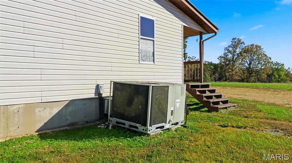 n/a - Commercial Sale