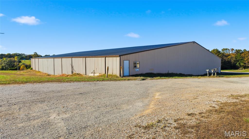 n/a - Commercial Sale