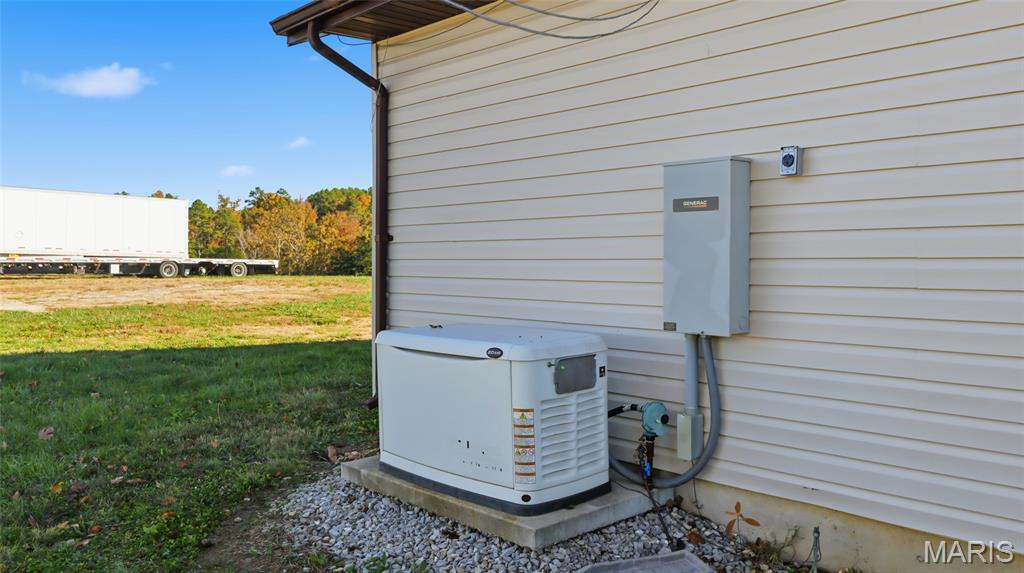 n/a - Commercial Sale