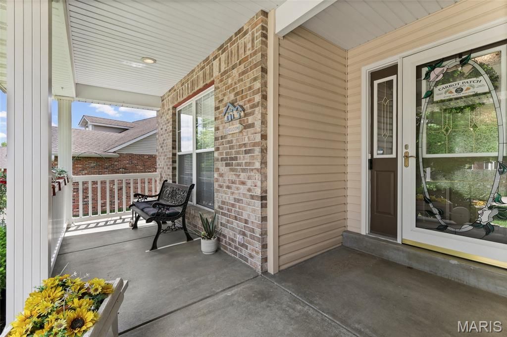 Photo of 2915 Mac Arthur Drive #31, St Charles, MO 63301 (MLS # 26021797)