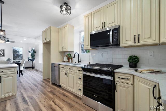 Forest Lawn Add - Residential