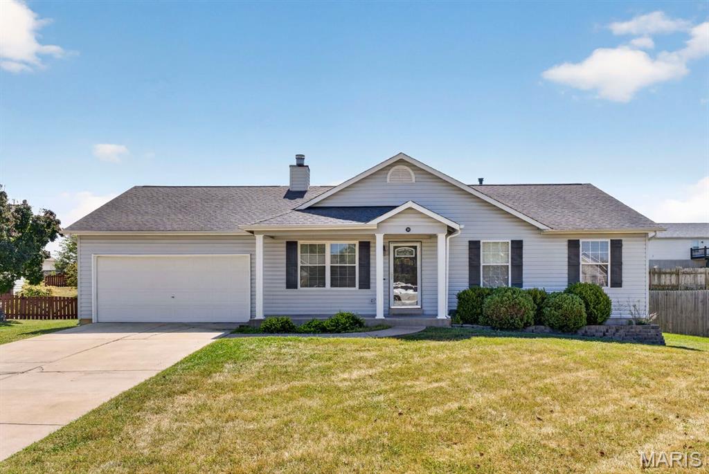 Photo of 314 Evening Star Court, Wentzville, MO 63385 (MLS # 26055567)