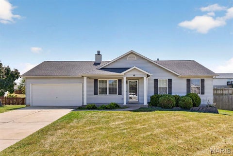 Photo of 314 Evening Star Court, Wentzville, MO 63385 (MLS # 26055567)