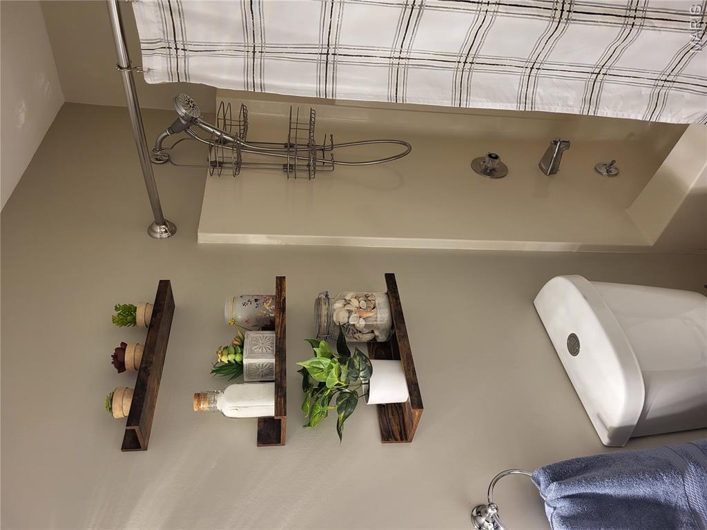 Courtland Hall Condo - Residential
