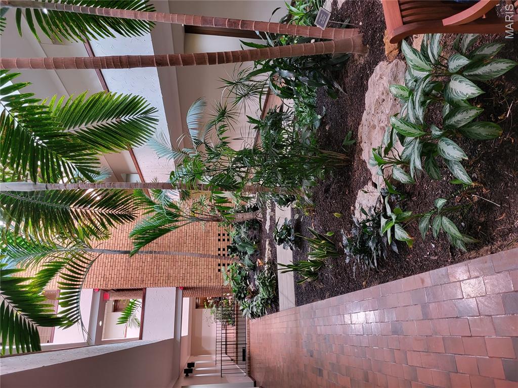 Courtland Hall Condo - Residential