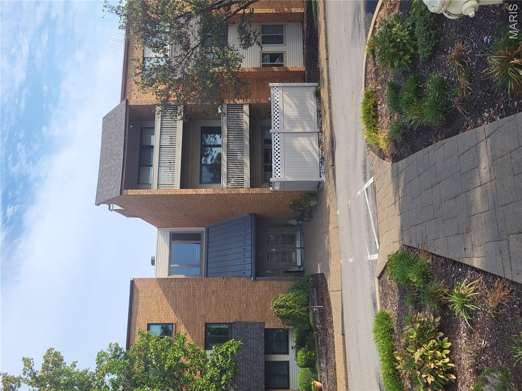 Courtland Hall Condo - Residential