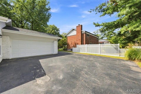 Tiny photo for 165 Saddleford Drive, Chesterfield, MO 63017 (MLS # 26051546)