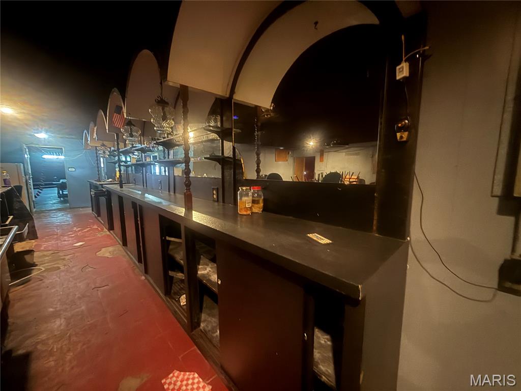 Hunters - Commercial Sale