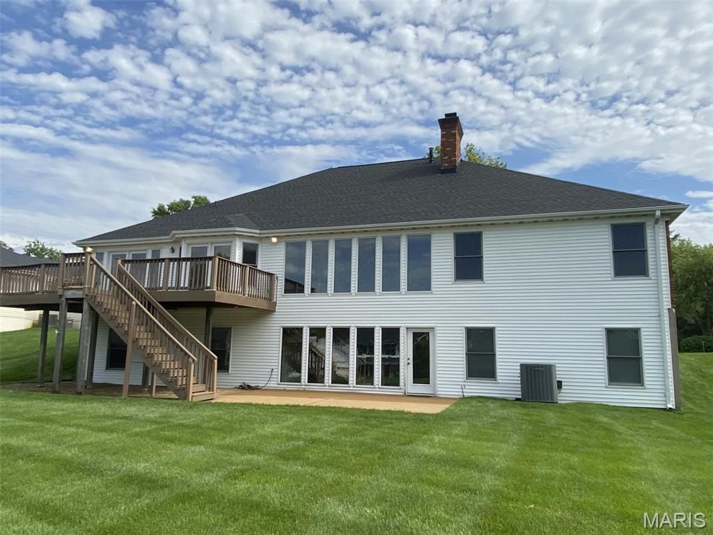 Photo of 6810 Wynfield Terrace Drive, Unincorporated, MO 63129 (MLS # 26024372)