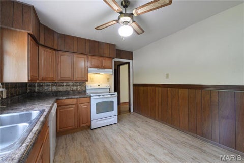 Tiny photo for 10337 Little Flower Lane, St Ann, MO 63074 (MLS # 26054960)