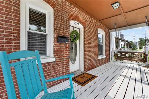Tiny photo for 7527 Woodland Avenue, St Louis, MO 63143 (MLS # 26022829)