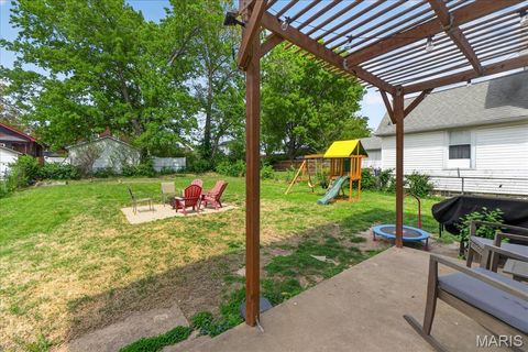 Tiny photo for 7527 Woodland Avenue, St Louis, MO 63143 (MLS # 26022829)