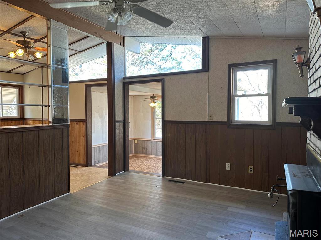 INDIAN HILLS - Residential