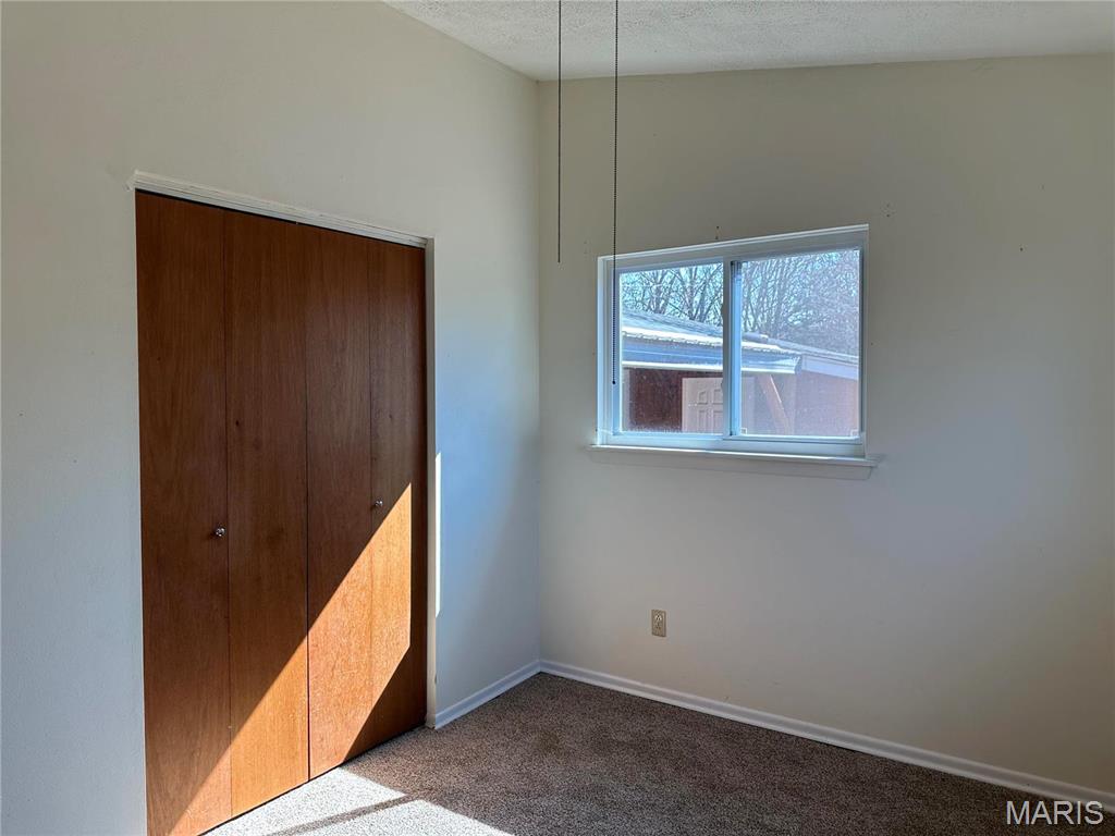 INDIAN HILLS - Residential