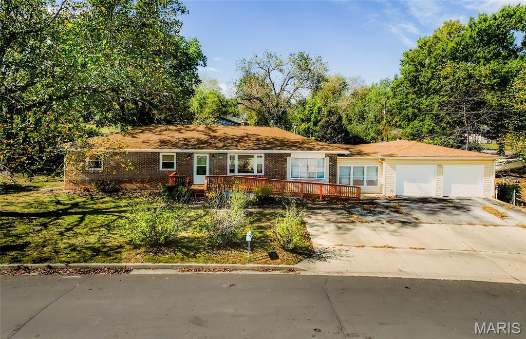 Photo of 589 Basswood Drive, Rolla, MO 65401 (MLS # 26067229)